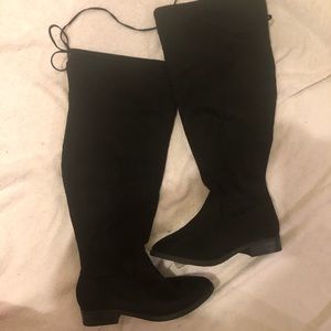 Black boots